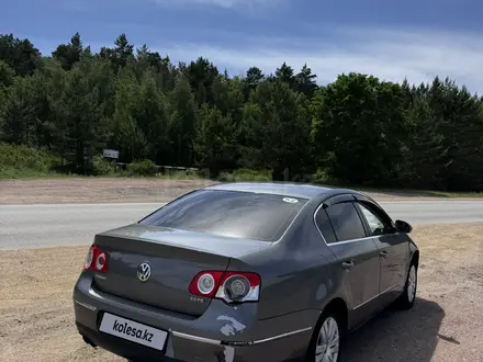 Volkswagen Passat 2006 года за 3 400 000 тг. в Астана – фото 4
