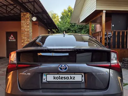 Toyota Prius 2020 года за 11 900 000 тг. в Алматы – фото 6