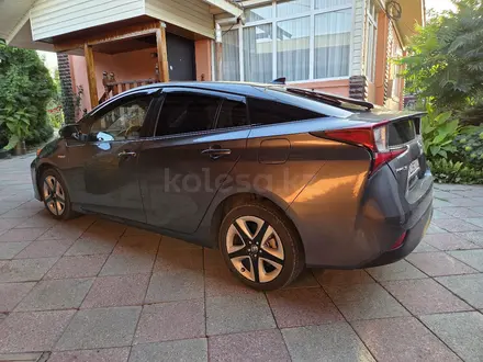 Toyota Prius 2020 года за 11 900 000 тг. в Алматы – фото 7
