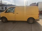 Volkswagen Transporter 2009 годаүшін4 500 000 тг. в Уральск – фото 5