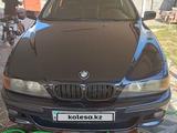 BMW 528 1997 года за 3 200 000 тг. в Алматы – фото 4