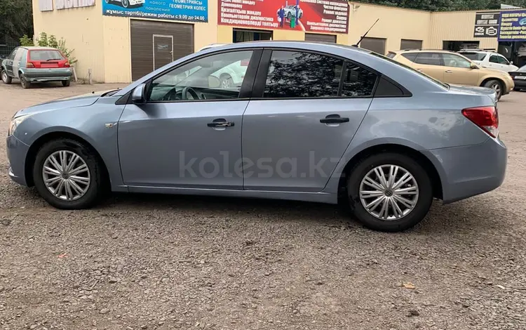 Chevrolet Cruze 2010 года за 2 600 000 тг. в Караганда