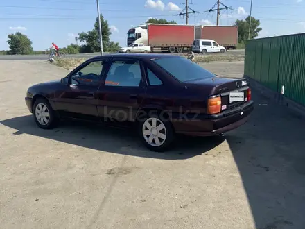 Opel Vectra 1993 года за 850 000 тг. в Актобе – фото 2