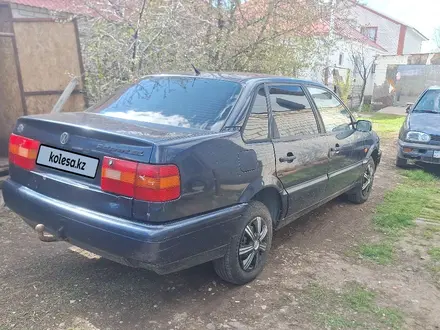 Volkswagen Passat 1995 года за 1 500 000 тг. в Уральск – фото 5