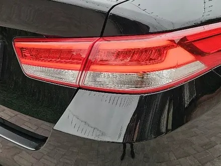 Kia K5 2015 года за 8 600 000 тг. в Алматы – фото 11