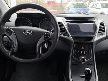 Hyundai Elantra 2014 года за 5 940 000 тг. в Актобе – фото 13