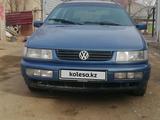 Volkswagen Passat 1994 года за 1 800 000 тг. в Жезказган – фото 3