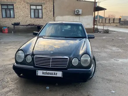 Mercedes-Benz E 280 1996 года за 2 000 000 тг. в Шымкент