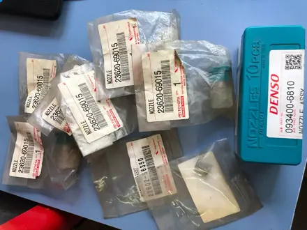 Форсунки топливные за 5 500 тг. в Алматы