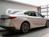 Toyota Camry 2024 года за 20 900 000 тг. в Астана – фото 4