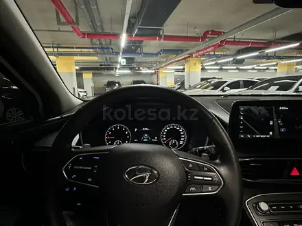 Hyundai Santa Fe 2022 годаүшін11 000 000 тг. в Алматы – фото 17