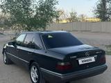 Mercedes-Benz E 280 1993 года за 2 200 000 тг. в Байконыр – фото 5