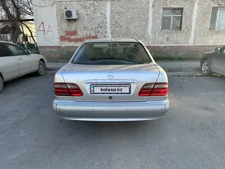 Mercedes-Benz E 280 2001 года за 5 800 000 тг. в Шымкент – фото 10