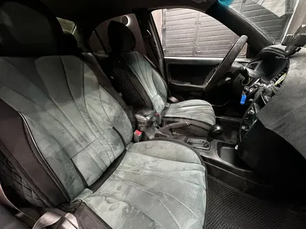 Hyundai Elantra 2001 года за 1 600 000 тг. в Актобе – фото 16