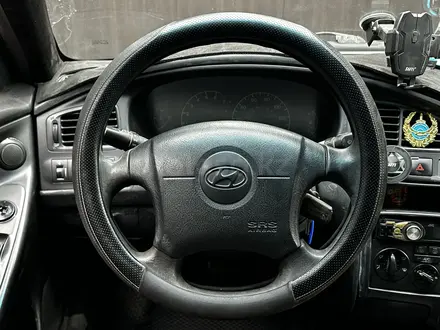 Hyundai Elantra 2001 года за 1 600 000 тг. в Актобе – фото 20