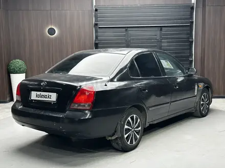 Hyundai Elantra 2001 года за 1 600 000 тг. в Актобе – фото 4