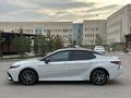 Toyota Camry 2022 года за 12 000 000 тг. в Алматы – фото 9