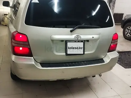 Toyota Highlander 2002 года за 6 000 000 тг. в Алматы – фото 10