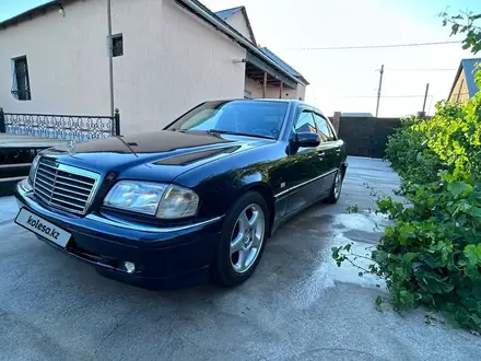 Mercedes-Benz C 240 1998 года за 4 200 000 тг. в Тараз – фото 2