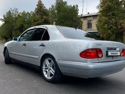 Mercedes-Benz E-Класс 1997 года за 2 950 000 тг. в Талдыкорган – фото 14