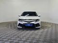 Toyota Camry 2021 года за 12 690 000 тг. в Алматы – фото 2
