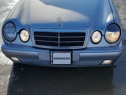 Mercedes-Benz E 280 1996 годаүшін3 200 000 тг. в Актобе – фото 7