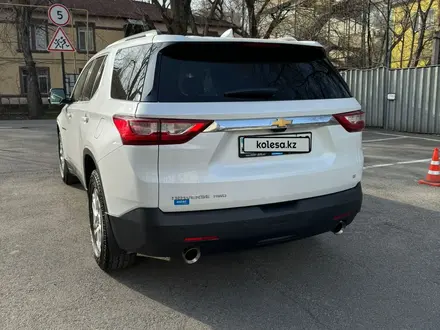 Chevrolet Traverse 2018 года за 15 000 000 тг. в Алматы – фото 2