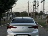 Hyundai Elantra 2019 года за 7 200 000 тг. в Алматы – фото 5
