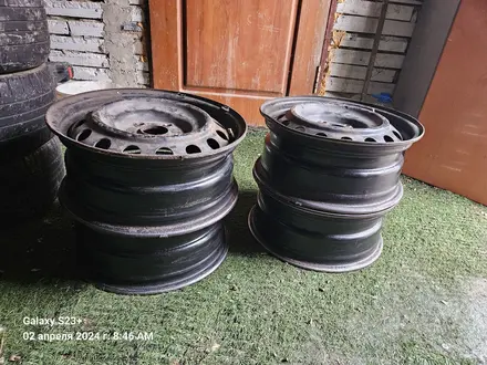 Железные диски от тайота 16р за 40 000 тг. в Астана