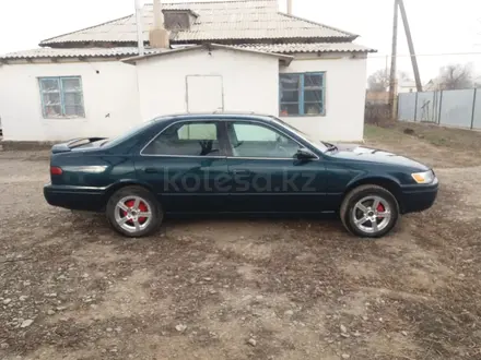 Toyota Camry 1998 года за 2 800 000 тг. в Жанакорган – фото 7