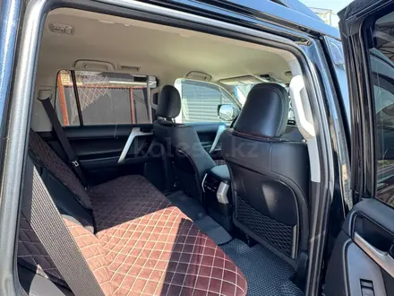 Toyota Land Cruiser Prado 2021 года за 27 000 000 тг. в Атырау – фото 19