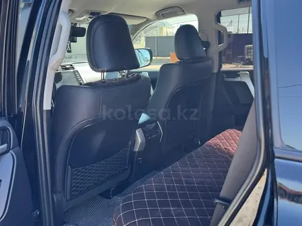 Toyota Land Cruiser Prado 2021 года за 27 000 000 тг. в Атырау – фото 25