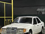 Mercedes-Benz E 230 1989 года за 650 000 тг. в Алматы