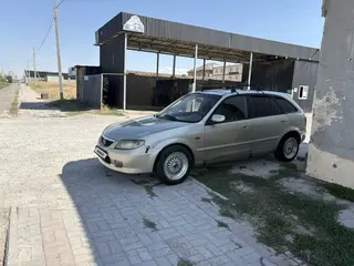 Mazda 323
