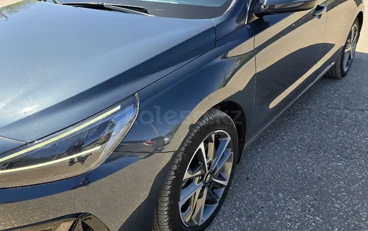 Hyundai i30 2022 года за 9 000 000 тг. в Актобе
