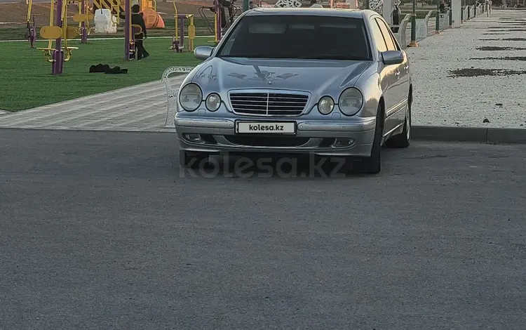 Mercedes-Benz E 240 2000 года за 5 300 000 тг. в Айтеке би