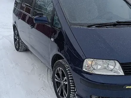 SEAT Alhambra 2001 года за 4 500 000 тг. в Кокшетау – фото 3