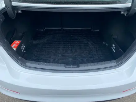 Hyundai Elantra 2018 года за 5 690 000 тг. в Астана – фото 12