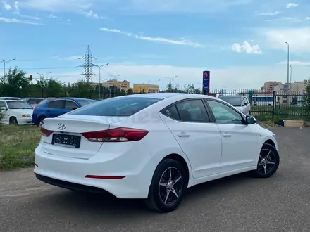 Hyundai Elantra 2018 года за 5 690 000 тг. в Астана – фото 6