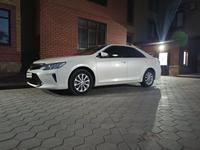 Toyota Camry 2017 года за 10 500 000 тг. в Семей