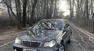 Mercedes-Benz C 200 2005 года за 4 000 000 тг. в Павлодар