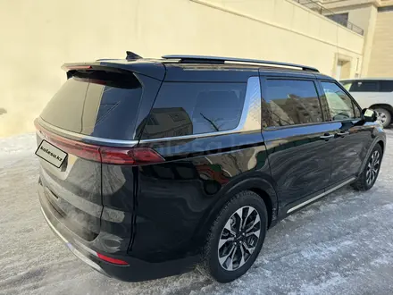 Kia Carnival 2022 года за 21 000 000 тг. в Астана – фото 2