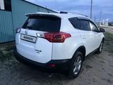Toyota RAV4 2014 годаүшін10 200 000 тг. в Актобе – фото 3