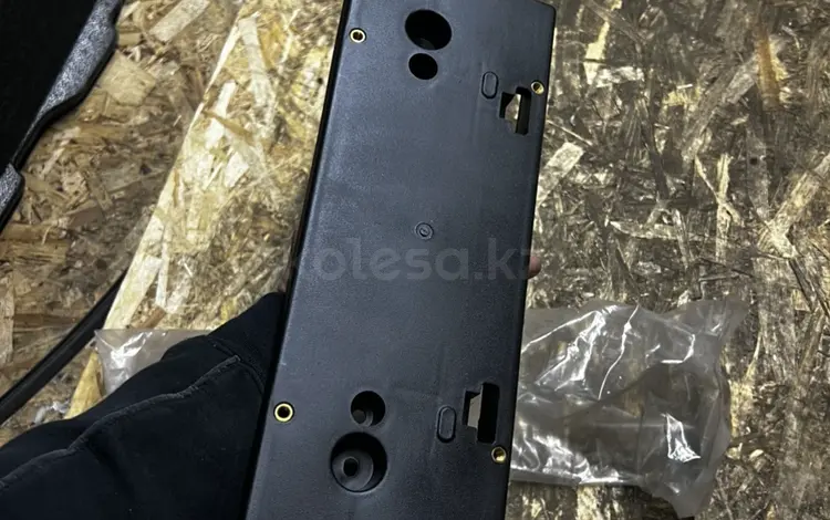 Планка под номер, подиум, Подномерник подиум, Toyota Lexus б/у оригинал за 1 000 тг. в Алматы