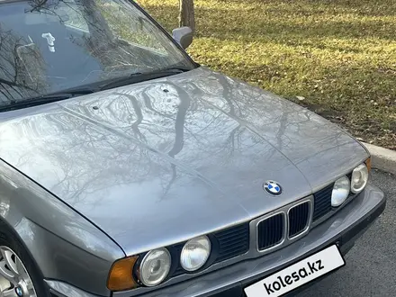 BMW 520 1990 года за 2 200 000 тг. в Алматы – фото 5