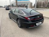 Hyundai Sonata 2021 года за 13 200 000 тг. в Алматы – фото 4