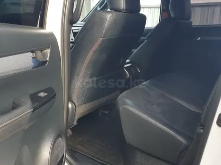 Toyota Hilux 2022 года за 32 500 000 тг. в Алматы – фото 18