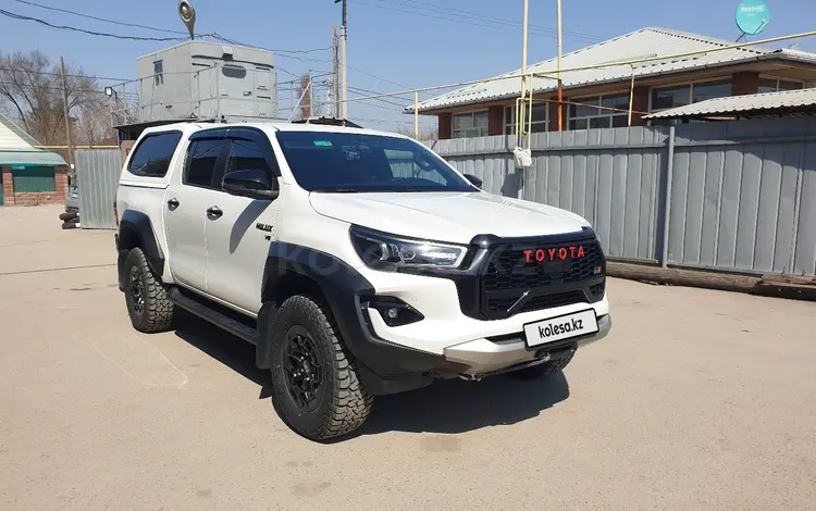 Toyota Hilux 2022 года за 32 500 000 тг. в Алматы