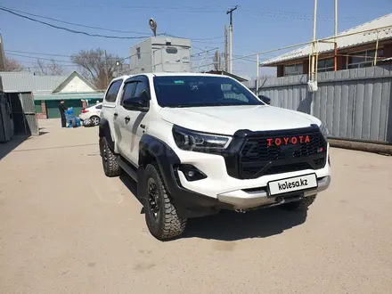 Toyota Hilux 2022 года за 32 500 000 тг. в Алматы – фото 7