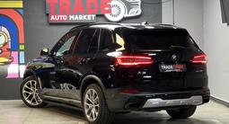 BMW X5 2020 года за 27 195 000 тг. в Алматы – фото 4